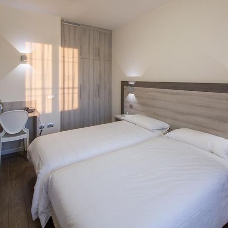 Hotel Panineria Colombera Rossa Brescia Extérieur photo