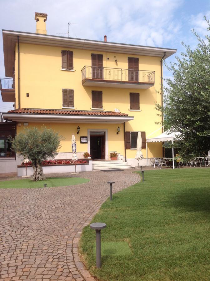 Hotel Panineria Colombera Rossa Brescia Extérieur photo